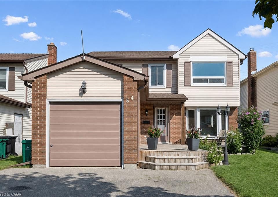 1st image of 54 Royal Orchard Pl