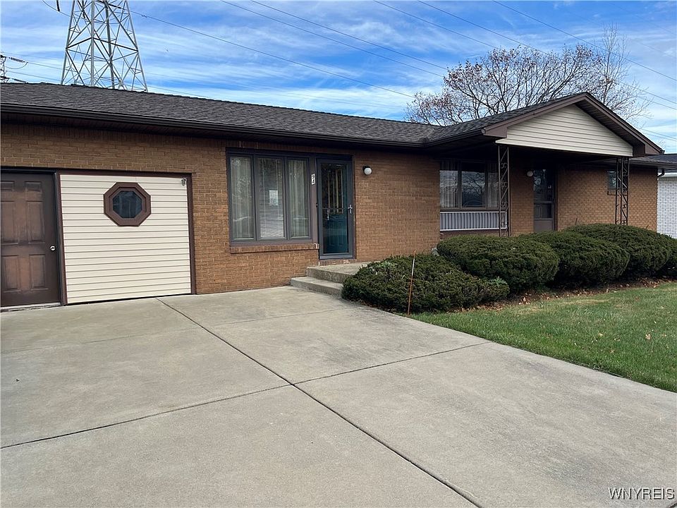 1st image of 94 Circle Ln