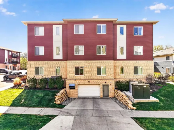 1601 N Windsor Avenue #208, Cottage Grove, WI 53527