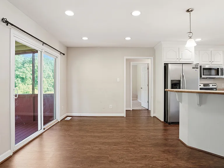 505 Heron Dr — Photo 22