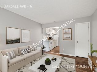 25 Oakdale Ave APT 6, Akron, OH 44302