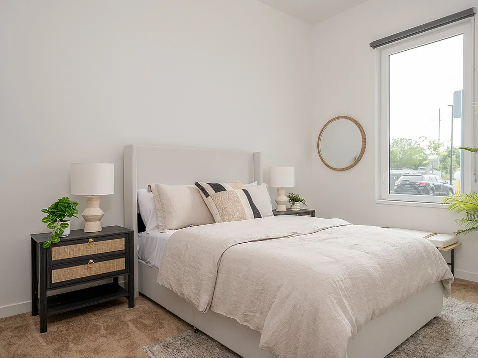 One Twenty Up | One Bedroom