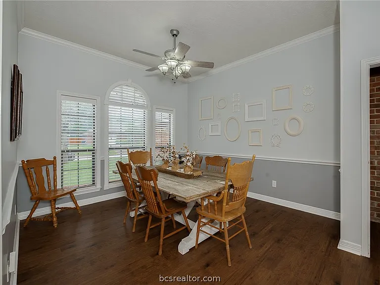 2905 Aztec Ct — Photo 12