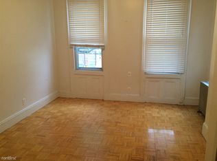 490 Grandview Ave, Flushing, NY 11385