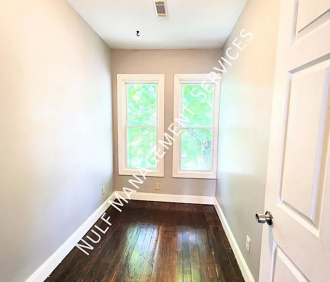 736 Clarissa St #2 — Photo 7