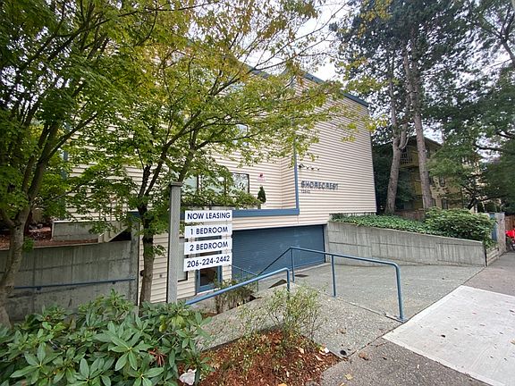 5th image of 12542 35th Ave NE #103