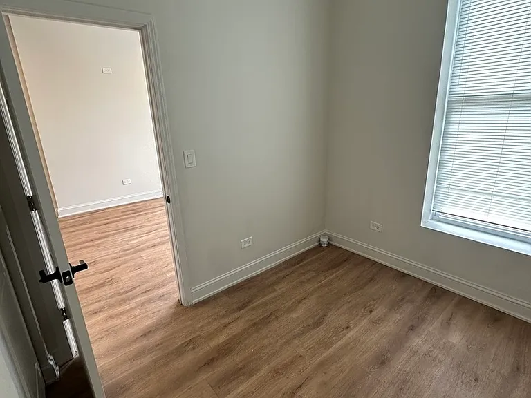 6613 S Vernon Ave #2 — Photo 7