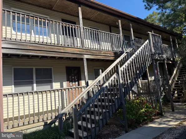 207 144th St Unit 102, Ocean City, MD 21842