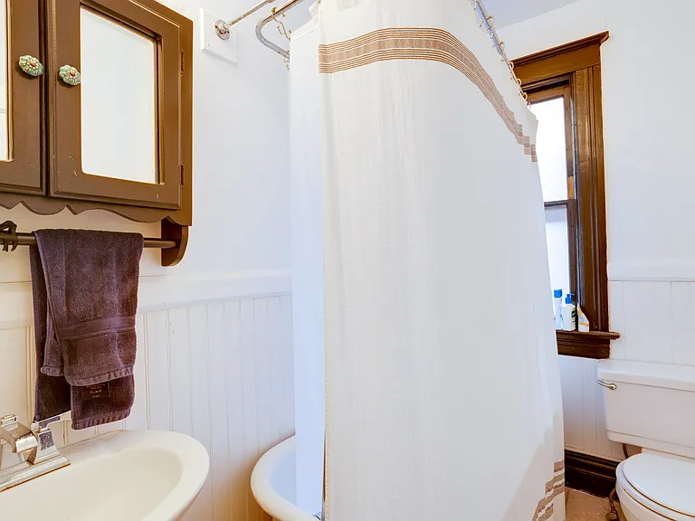 934 N Lafayette St #3 — Photo 12