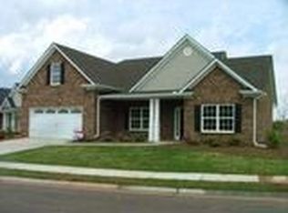 1020 Brookshire Dr, Bogart, GA 30622
