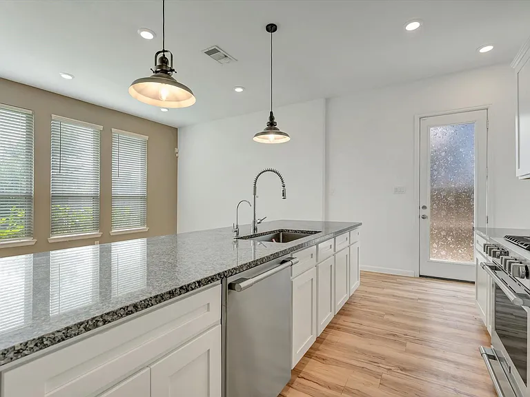 10630 Cabot Trl — Photo 10