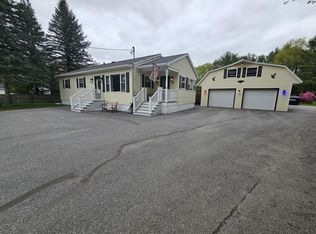 173 N Main St, Mechanic Falls, ME 04256