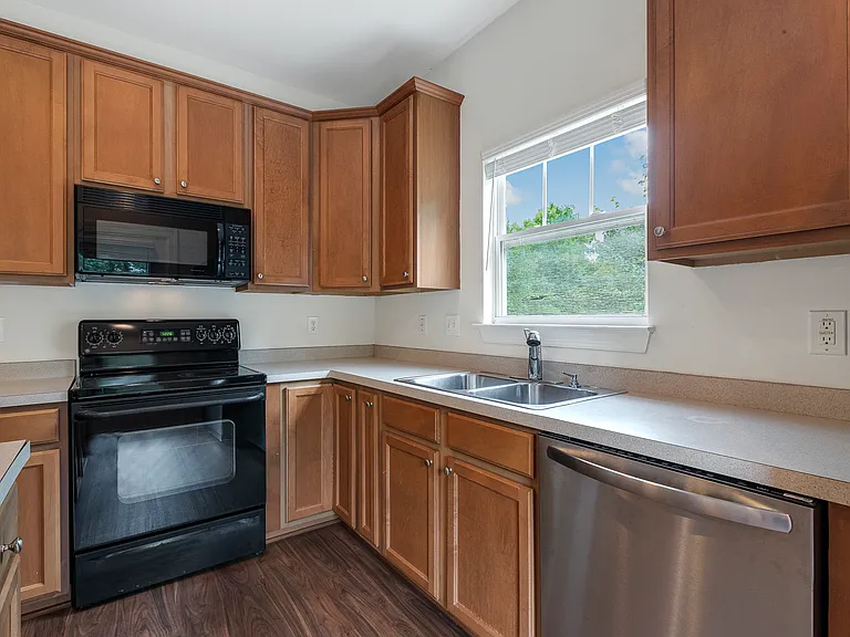 5053 Cary Glen Blvd — Photo 14