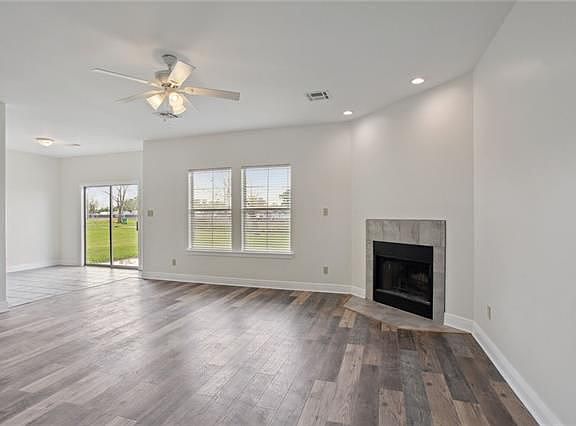 2nd image of 100 Saint Joan Dr