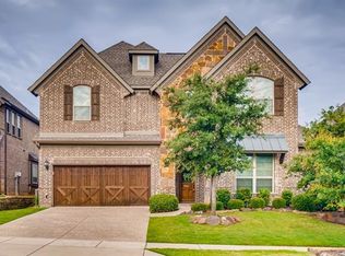 9113 Courtney Ln, Argyle, TX 76226