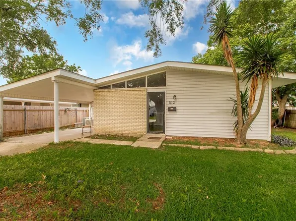 512 Diplomat St, Terrytown, LA 70056