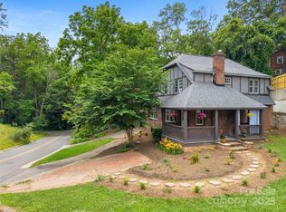 30 Caledonia Rd, Asheville, NC 28803