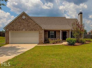1334 River Club Dr NE, Conyers, GA 30012