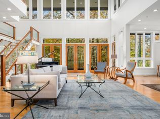 2807 Chesterfield Pl NW, Washington, DC 20008