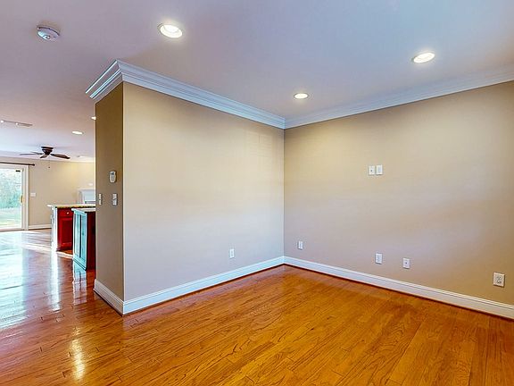 4th image of 3073 Harpeth Springs Dr