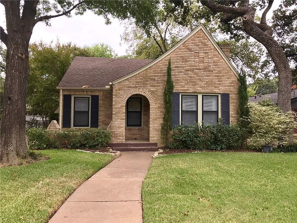1st image of 2328 Lotus Ave