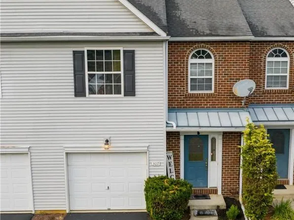 307 Hawthorne Ln, Whitehall, PA 18052