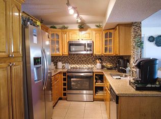 351 Palm Way APT 306, Hollywood, FL 33025