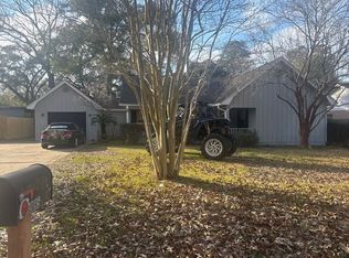 9995 Hummingbird Blvd, Pensacola, FL 32514