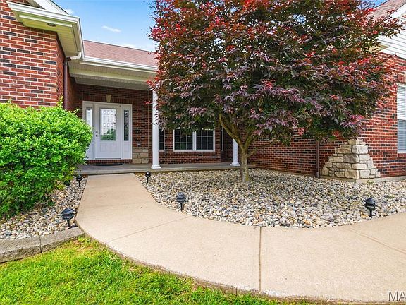 5th image of 20 Valley Ridge Ct