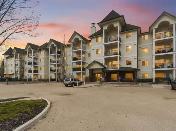 13635 34th St NW #407, Edmonton, AB T5A 0C4