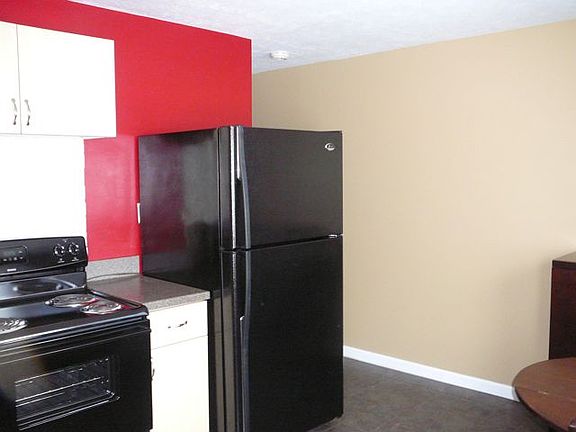 2nd image of 23540 David Dr Unit 114