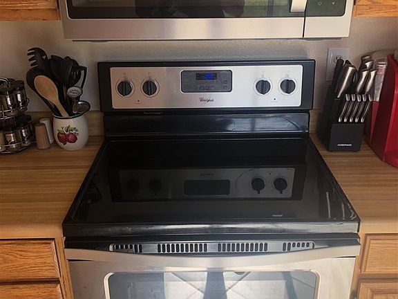 5th image of 6175 Arapaho Dr