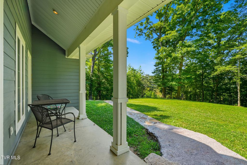 4714 Powell Valley Rd, Big Stone Gap, VA - View 3
