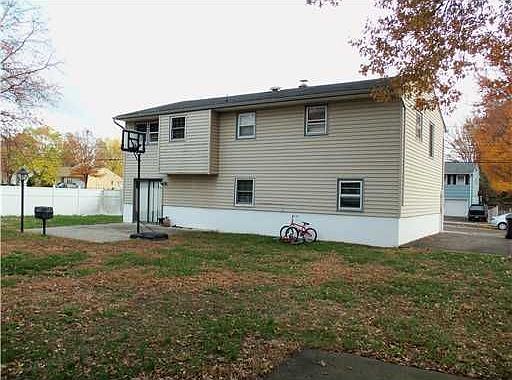 2nd image of 346 Hamilton Blvd