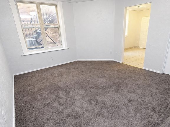 3rd image of 330 Melwood Ave
