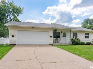 1418 18th Ave, Silvis, IL