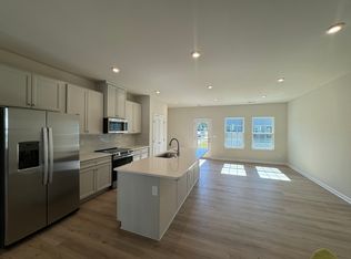 1201 May Apple Dr, Matthews, NC 28104