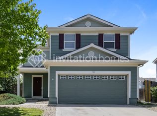 729 Canyon Ln, Lochbuie, CO 80603