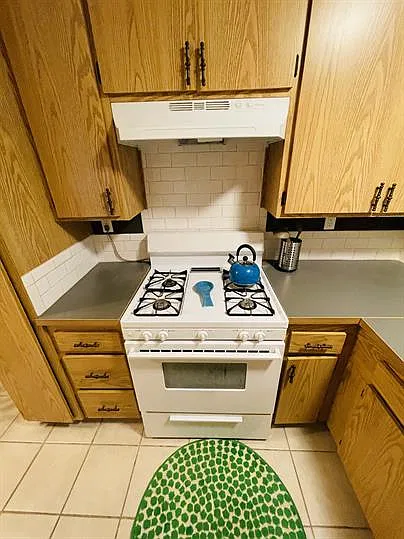 1 bed, 625 sqft, $1,995 — Photo 4