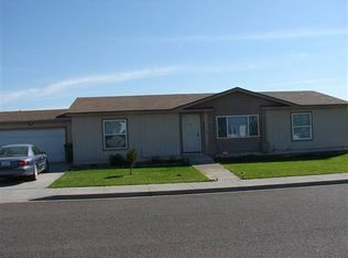 803 N Owen Ave, Pasco, WA 99301