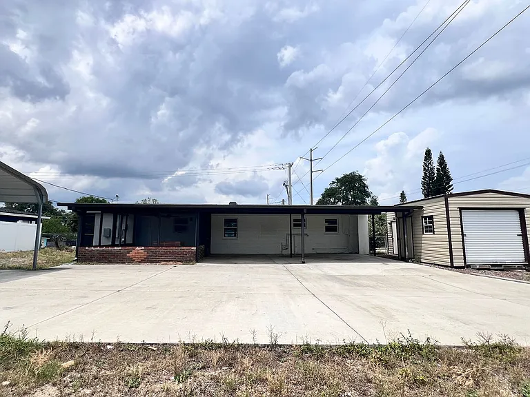 1085 Cleveland St — Photo 35