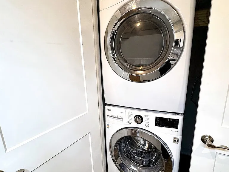 625 Park Rd NW #201 — Photo 9