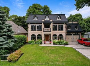 23 Cameron Dr, Hamilton, ON L9G 2L4