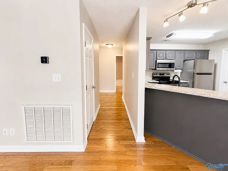 115 Bremerton Dr SW — Photo 10