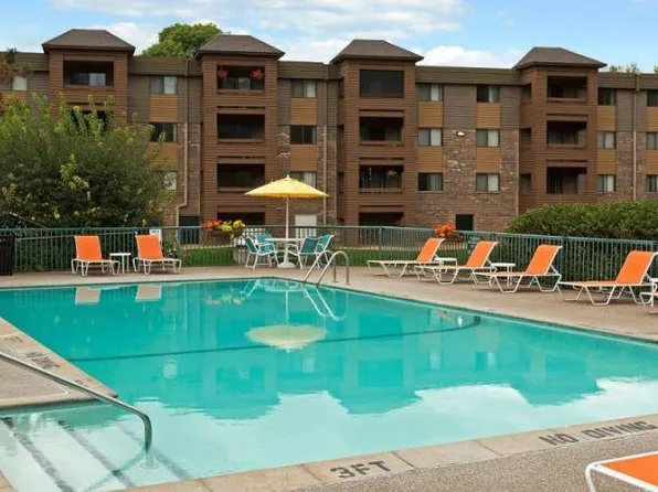 Willow Creek, 135 Nathan Ln N #S215, Minneapolis, MN 55441