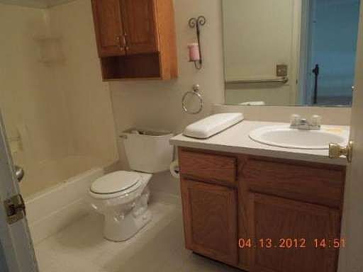 4th image of 22076 Glenwood St