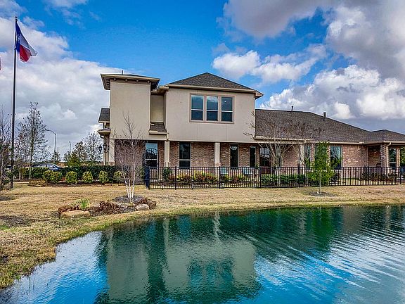 2nd image of 12006 Rosmarino Ct
