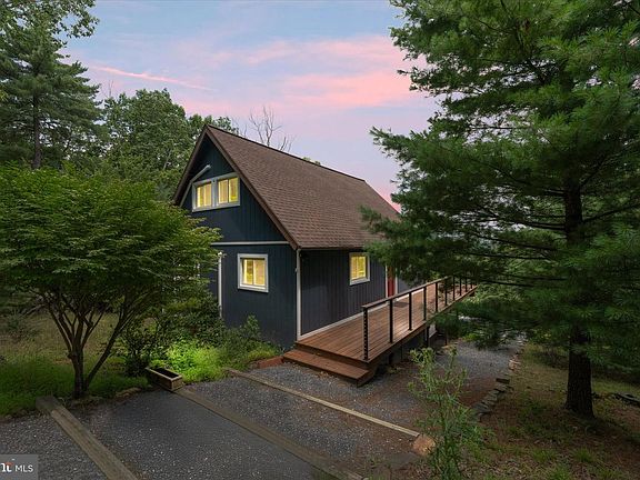 2nd image of 1311 Hepner Rd