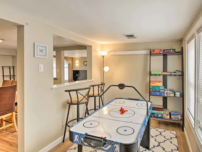 26 Plymouth St — Photo 11