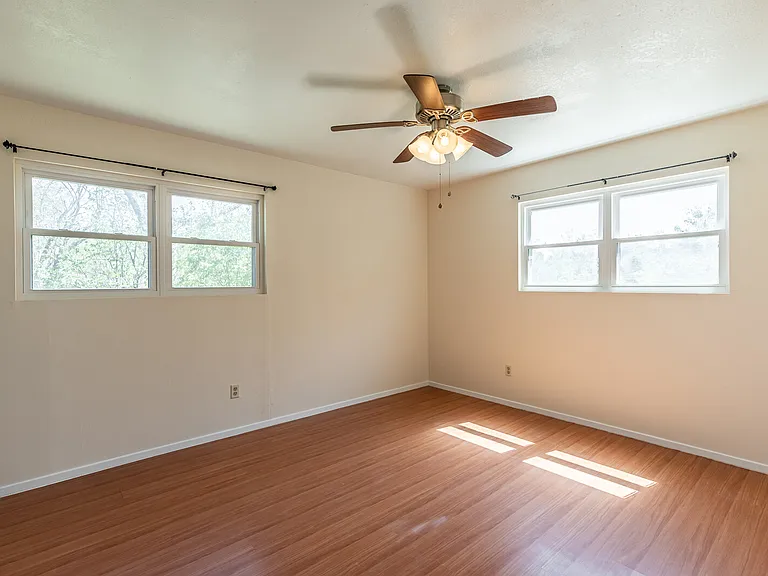 910 N Magnolia Ave — Photo 20